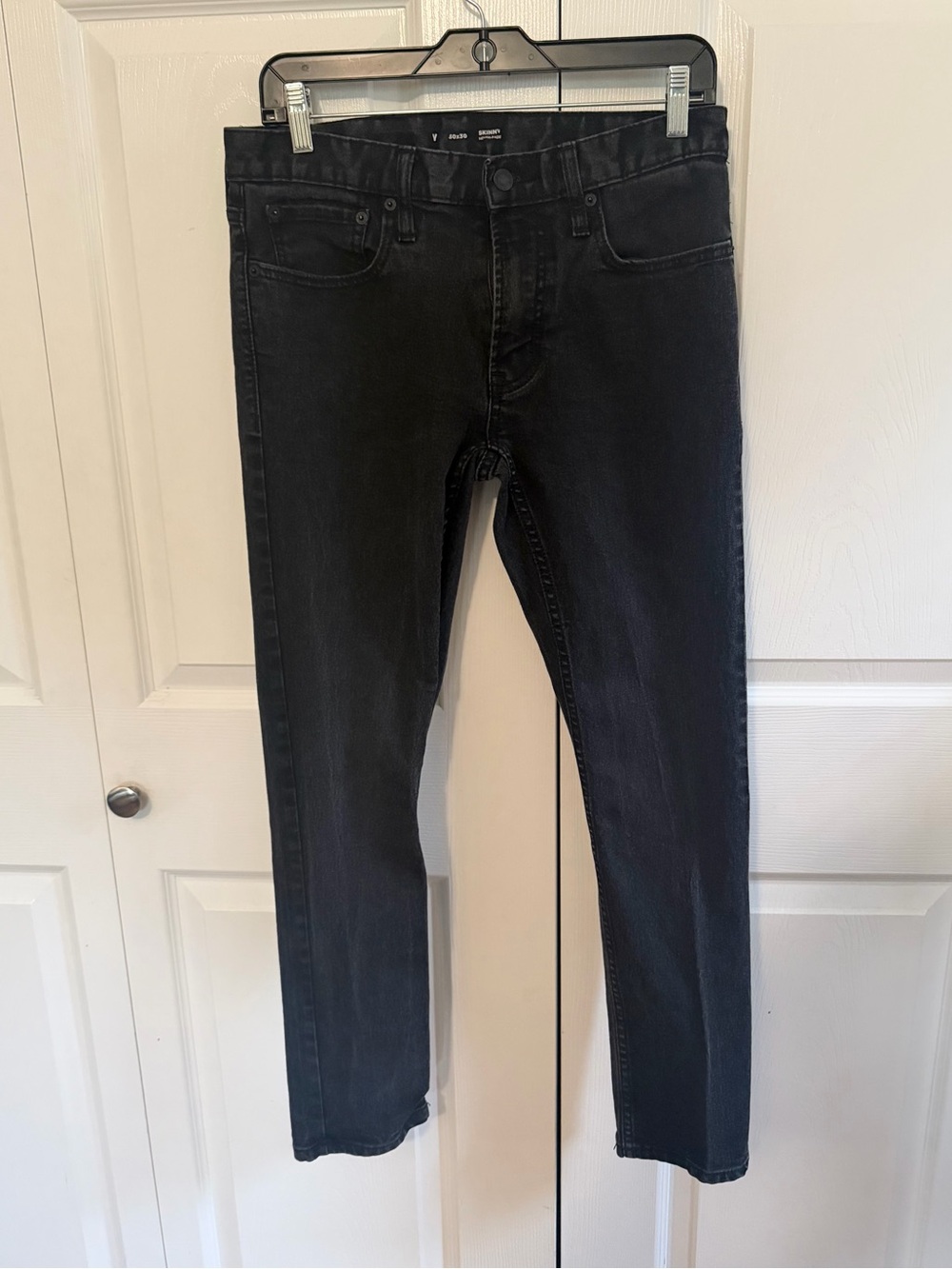 5 for $25! Old Navy Men's Skinny Jeans in Black